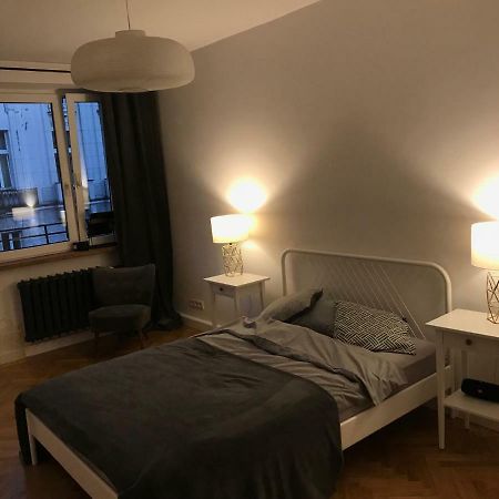 Warszawa Hoza Appartement Buitenkant foto
