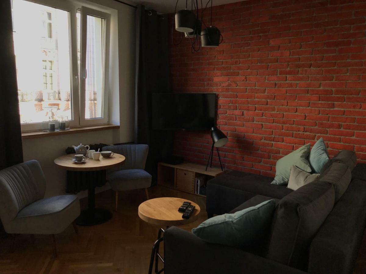 Warszawa Hoza Appartement Buitenkant foto