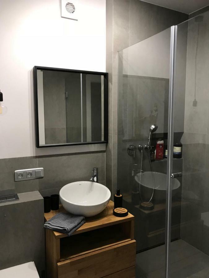 Warszawa Hoza Appartement Buitenkant foto