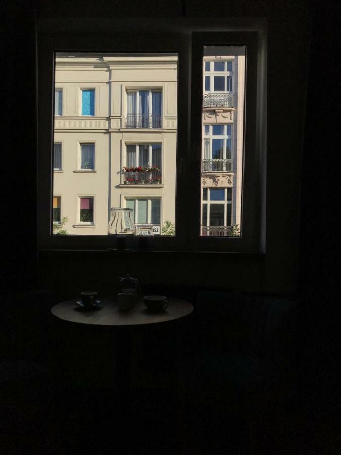 Warszawa Hoza Appartement Buitenkant foto