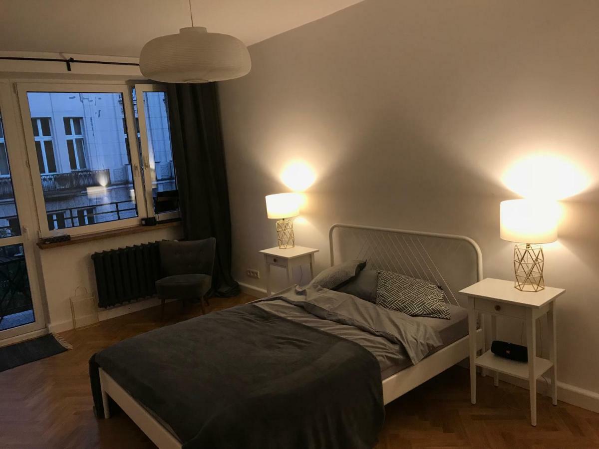 Warszawa Hoza Appartement Buitenkant foto